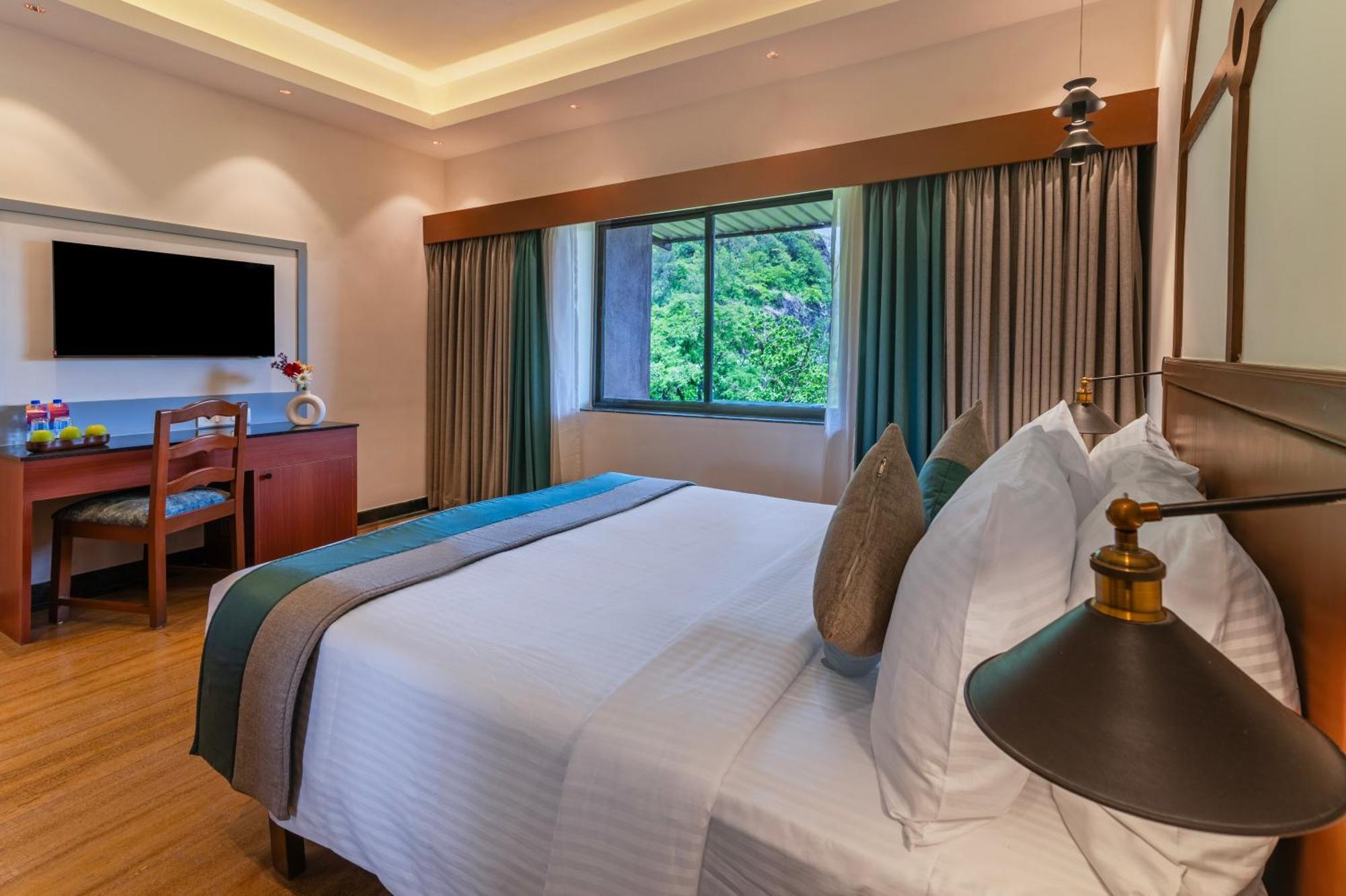 Hotel Sterling Karwar Exterior foto